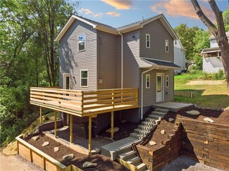 631 Maple Way, Oakmont, PA 15139