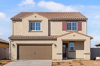 7919 Avocado Ln, Bakersfield, CA 93313