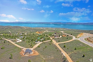 802 S Lakeview Dr Unit 36, Garden City, UT 84028