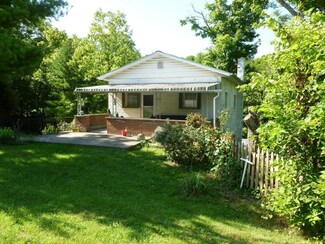 8635 Batavia Rd, Cincinnati, OH 45244