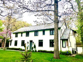 951 Sheridan Rd, Glencoe, IL 60022