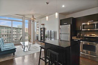 600 12th Ave S Unit 731, Nashville, TN 37203