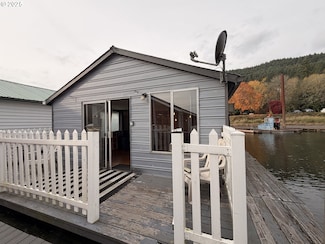 23524 NW Saint Helens Rd Unit S19, Portland, OR 97231