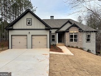 5544 Whispering Swan Ct, Douglasville, GA 30135
