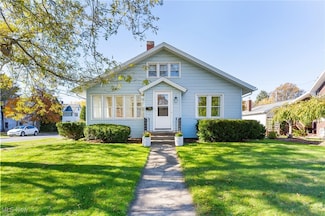 2245 Ridgewood Ave, Alliance, OH 44601