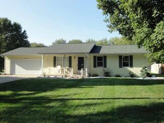 19183 Tarman Rd, New Paris, IN 46553