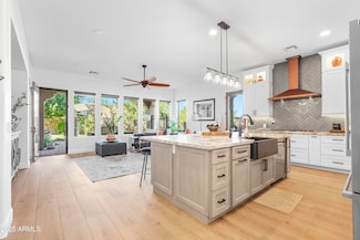 28638 N 68th Dr, Peoria, AZ 85383