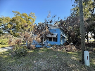 216 N Salem St, Eustis, FL 32726