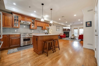 215 Monroe St Unit 3, Hoboken, NJ 07030