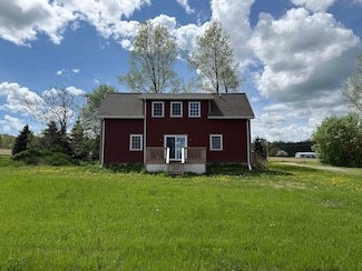 87 Van Dusen Dr, Bangor, NY 12966