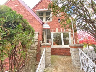 2956 N Lowell Ave, Chicago, IL 60641