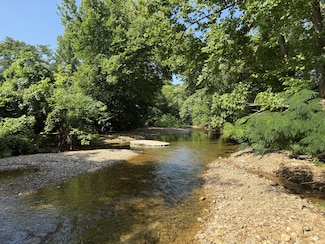 424 E Commerce St, Waverly, TN 37185