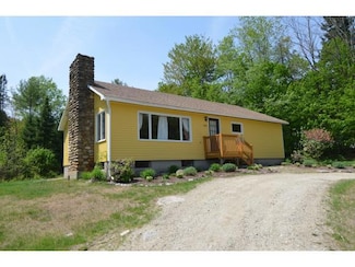 103 North Rd, Sunapee, NH 03782