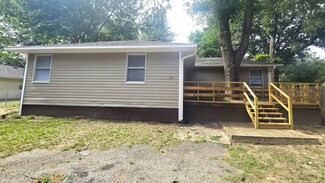 199 Holmes St, Hawkins, TX 75765