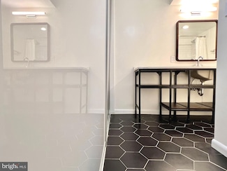 520 N St SW Unit S514, Washington, DC 20024