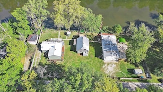 2234 W Riverside Dr, Sumava Resorts, IN 46379