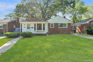 1885 Pelham St, Dearborn, MI 48124