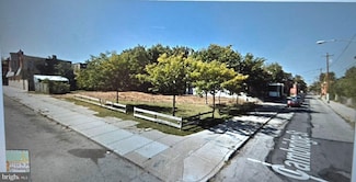 1124 N 39th St, Philadelphia, PA 19104