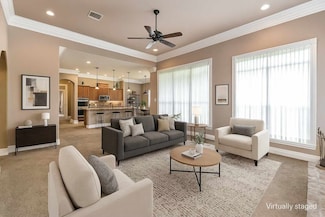 520 Canterbury Ln, Bossier City, LA 71111
