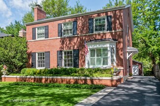 1255 Ash St, Winnetka, IL 60093