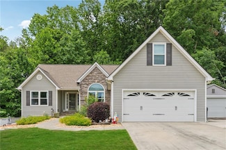 5102 Yellow Stone Dr, Flowery Branch, GA 30542