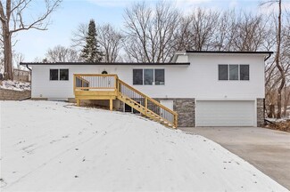 424 N Downey St, West Branch, IA 52358