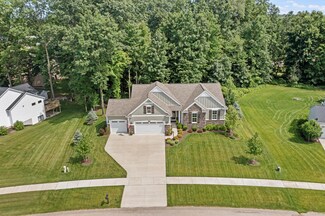 6682 Summer Meadows Dr NE, Rockford, MI 49341