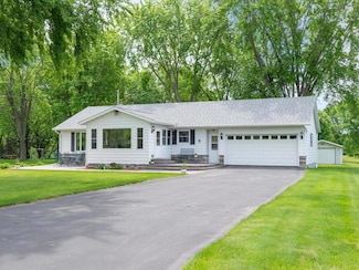 10557 County 95, Sauk Centre, MN 56378