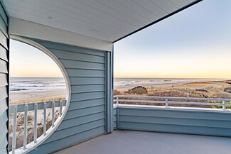 6 Island Dunes Dr, Seaside Park, NJ 08752
