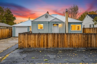 787 NW 5th St, Prineville, OR 97754