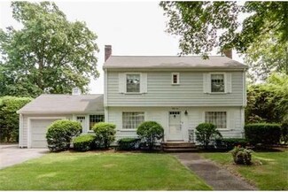 39 Clearwater Rd, Newton Lower Falls, MA 02462