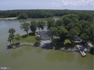 947 Bonum Point Ln, Kinsale, VA 22488