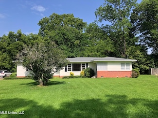 102 Sunset Dr, Clinton, MS 39056
