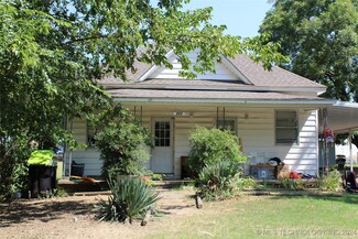 326 E 15th St, Ada, OK 74820