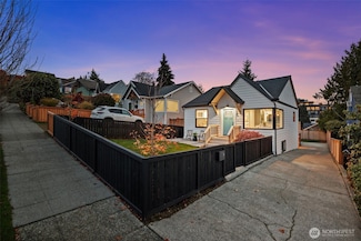 4725 37th Ave SW, Seattle, WA 98126