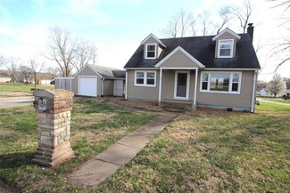 1642 Doubet Rd, Farmington, MO 63640