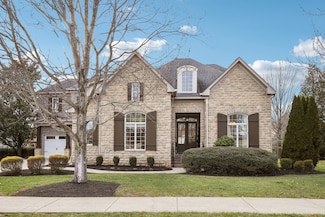 3327 Vintage Grove Pkwy, Murfreesboro, TN 37130