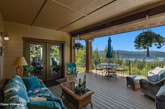 2576 E Parker Ave, Harrison, ID 83833