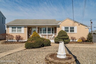 3460 Bergen Ave, Toms River, NJ 08753