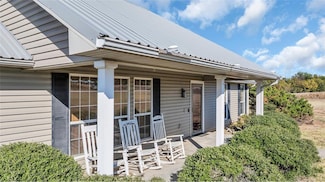 26034 Indian Meridian Rd, Wynnewood, OK 73098