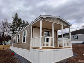 20 Court St, Lehighton, PA 18235