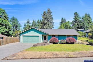 1822 Kent Ave, Stayton, OR 97383