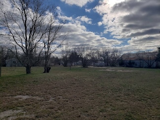 124 N 5th St, Ringling, OK 73456