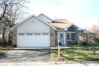 6372 Winstead Ct, Lisle, IL 60532