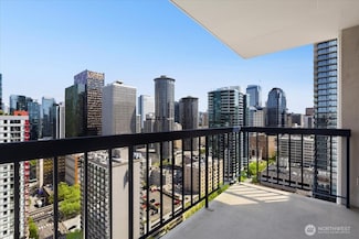 2100 3rd Ave Unit 2505, Seattle, WA 98121