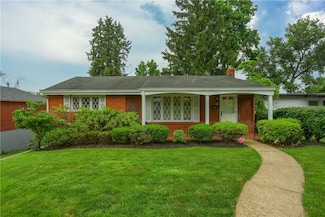 1325 Blue Jay Dr, Pittsburgh, PA 15243