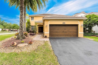 1518 Maple Dr, Weston, FL 33327