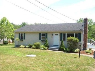 526 Staples St, East Taunton, MA 02718