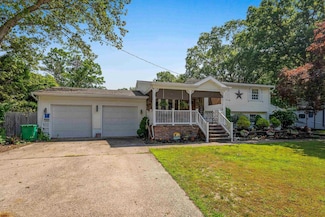 317 E Arbutus Ave, Galloway, NJ 08205
