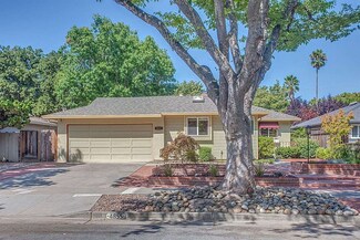 4855 Elester Dr, San Jose, CA 95124